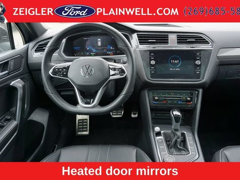Used 2023 Volkswagen Tiguan SE R-Line AWD/4WD image 12