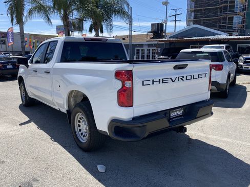 Used 2022 Chevrolet Silverado 1500 W/T w/ Trailering Package RWD image 10