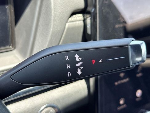 New 2026 GMC Terrain Elevation w/ Technology Package II FWD image 13