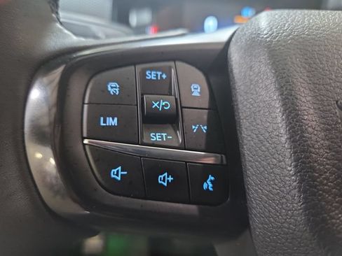 Used 2025 Ford Ranger XLT AWD/4WD image 29
