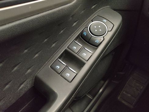 Used 2020 Ford Escape SE FWD image 27