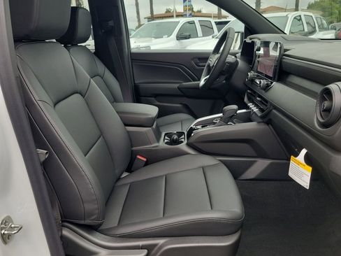 New 2026 Chevrolet Colorado Trail Boss AWD/4WD image 17