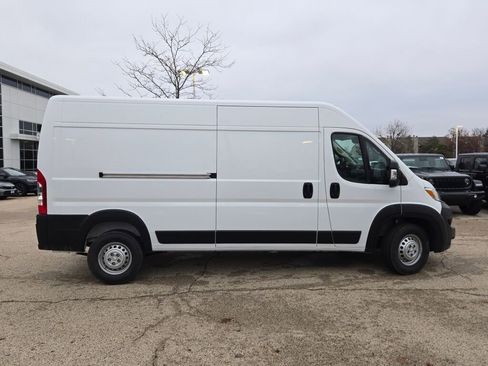 New 2026 RAM ProMaster 2500 w/ Convenience Group image 6