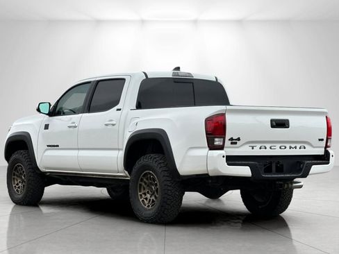Used 2023 Toyota Tacoma w/ Trail Edition image 5