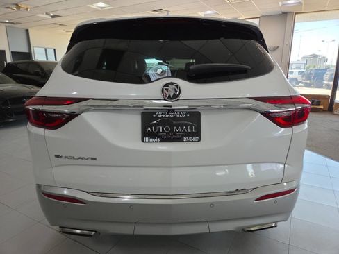 Used 2020 Buick Enclave Essence w/ Sound and Sites Package FWD image 6