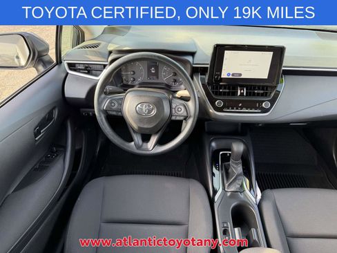 Used 2024 Toyota Corolla LE FWD image 14