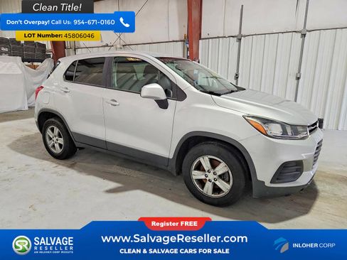 Used 2020 Chevrolet Trax LS w/ Tint and Cruise Package image 5
