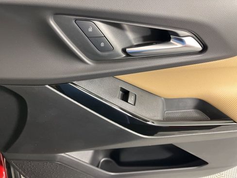 New 2026 Chevrolet Equinox ACTIV w/ Safety and Technology Package FWD image 10