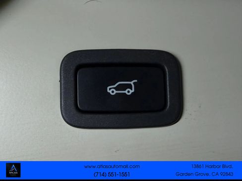 Used 2018 Land Rover Range Rover Supercharged AWD/4WD image 16