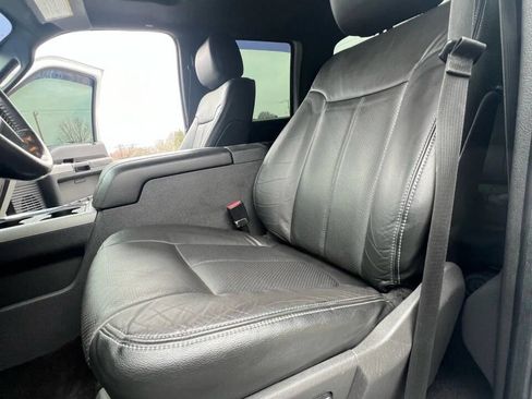 Used 2014 Ford F250 Lariat w/ Lariat Ultimate Package image 15