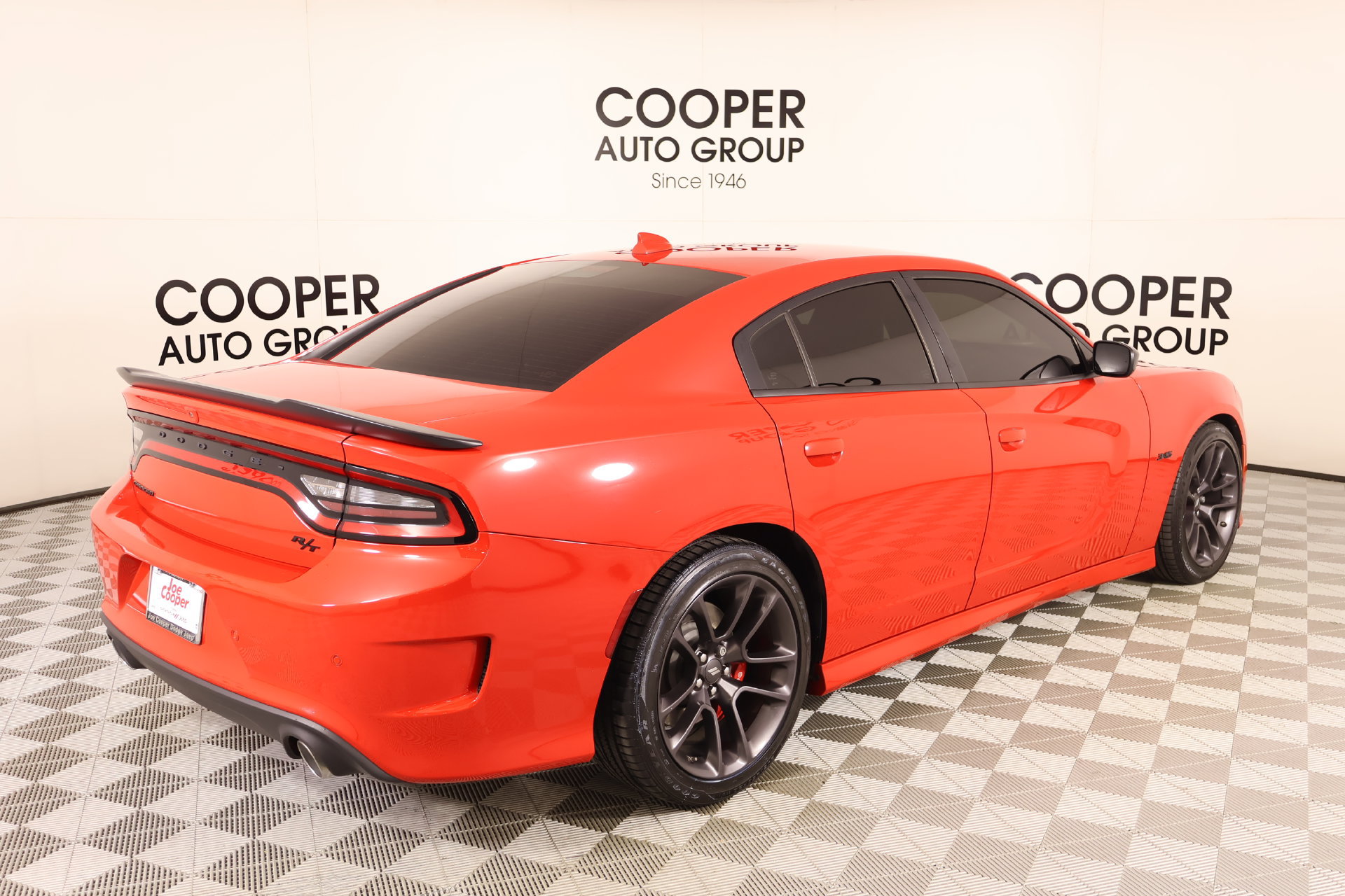 Used 2023 Dodge Charger R/T w/ Plus Group RWD image 19
