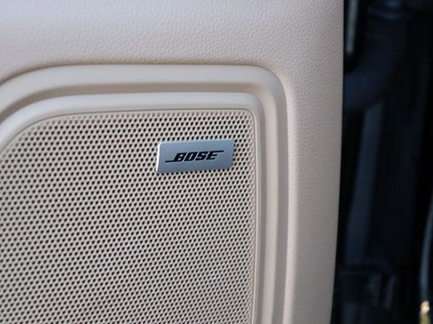 Used 2020 Porsche Macan image 50