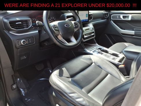 Used 2021 Ford Explorer XLT w/ Equipment Group 202A AWD/4WD image 13