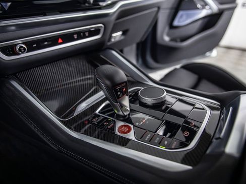 Used 2025 BMW X6 M Competition w/ Executive Package AWD/4WD image 33
