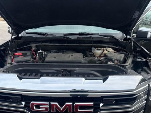 Certified 2022 GMC Sierra 1500 SLT w/ SLT Premium Plus Package AWD/4WD image 28