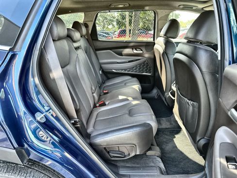Used 2020 Hyundai Santa Fe SEL w/ Convenience + Premium Package FWD image 18