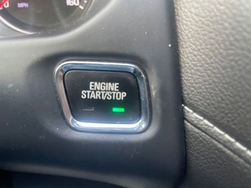 Used 2023 GMC Acadia SLT w/ Trailering Package image 23