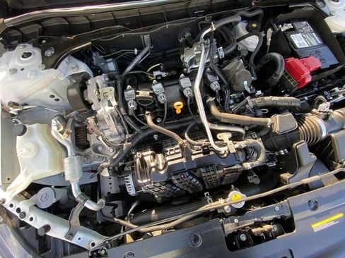 Used 2024 Nissan Altima 2.5 S image 27