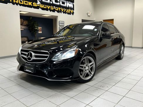 Used 2014 Mercedes-Benz E 350 4MATIC Sedan image 56