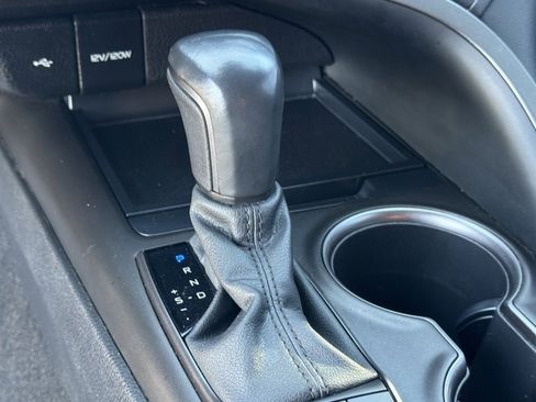 Certified 2023 Toyota Camry SE image 24