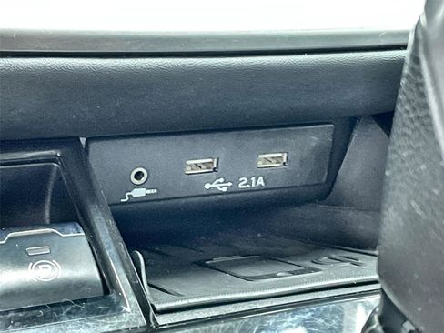 Used 2021 Subaru Outback Limited image 25