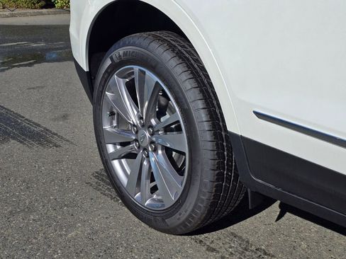 New 2025 Cadillac XT5 Premium Luxury w/ Technology Package image 15