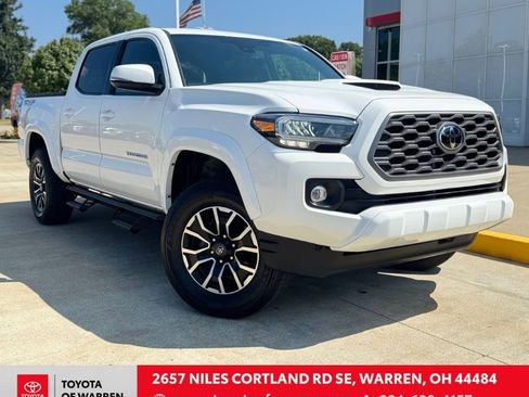 Used 2023 Toyota Tacoma TRD Sport image 1