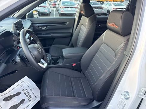 Used 2026 Honda CR-V TrailSport image 13