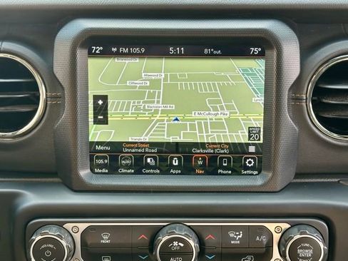 Used 2023 Jeep Gladiator Overland AWD/4WD image 26