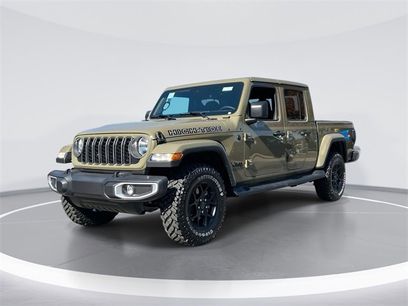 New 2025 Jeep Gladiator Sport