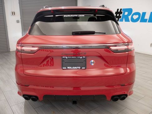 Used 2021 Porsche Cayenne GTS AWD/4WD image 4