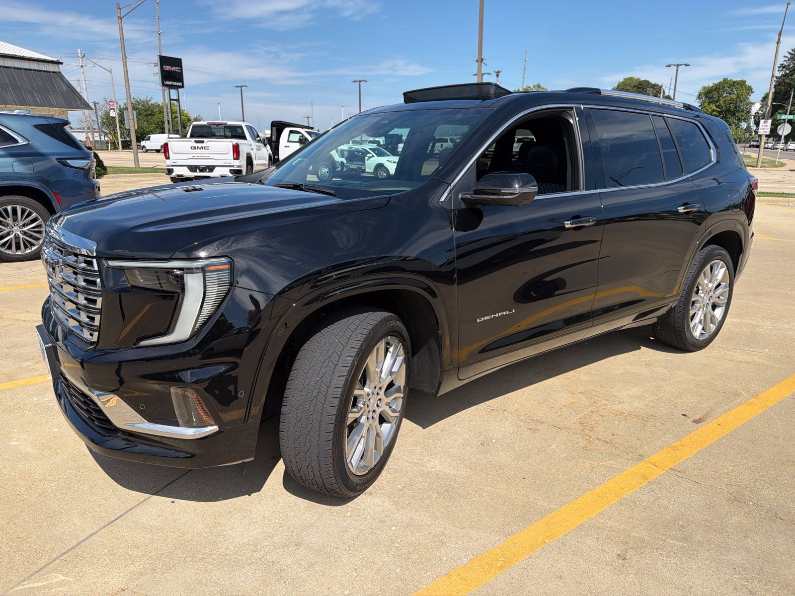 Used 2024 GMC Acadia Denali w/ Super Cruise Package AWD/4WD image 1