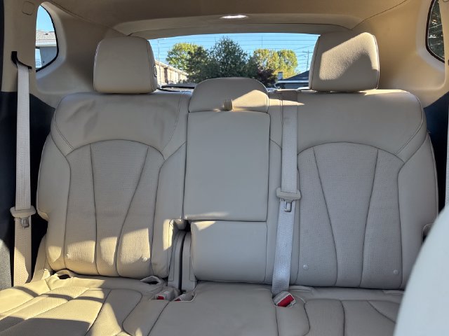 Used 2017 Buick Envision Premium AWD/4WD image 36