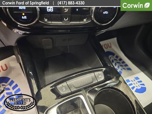 Used 2025 Chevrolet Trax ACTIV w/ Driver Confidence Package FWD image 24