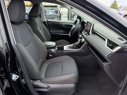 Used 2025 Toyota RAV4 LE image 35