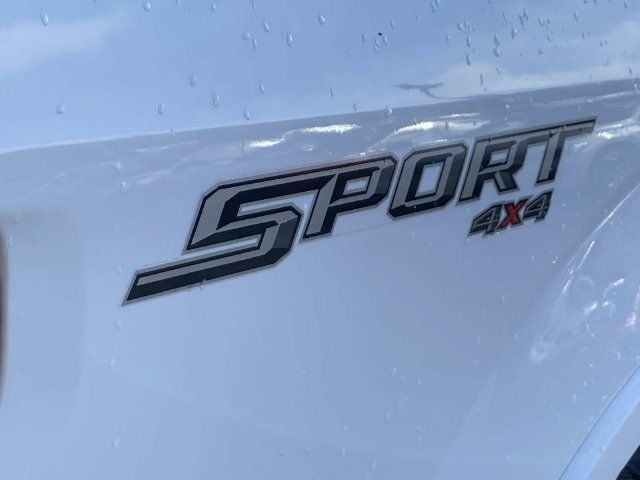 Used 2018 Ford F150 XLT w/ Equipment Group 302A Luxury AWD/4WD image 12
