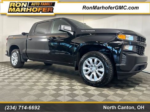 Used 2020 Chevrolet Silverado 1500 Custom w/ Custom Value Package AWD/4WD image 1