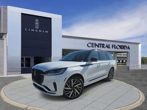 New 2026 Lincoln Aviator Black Label w/ Black Label Special Edition image 29