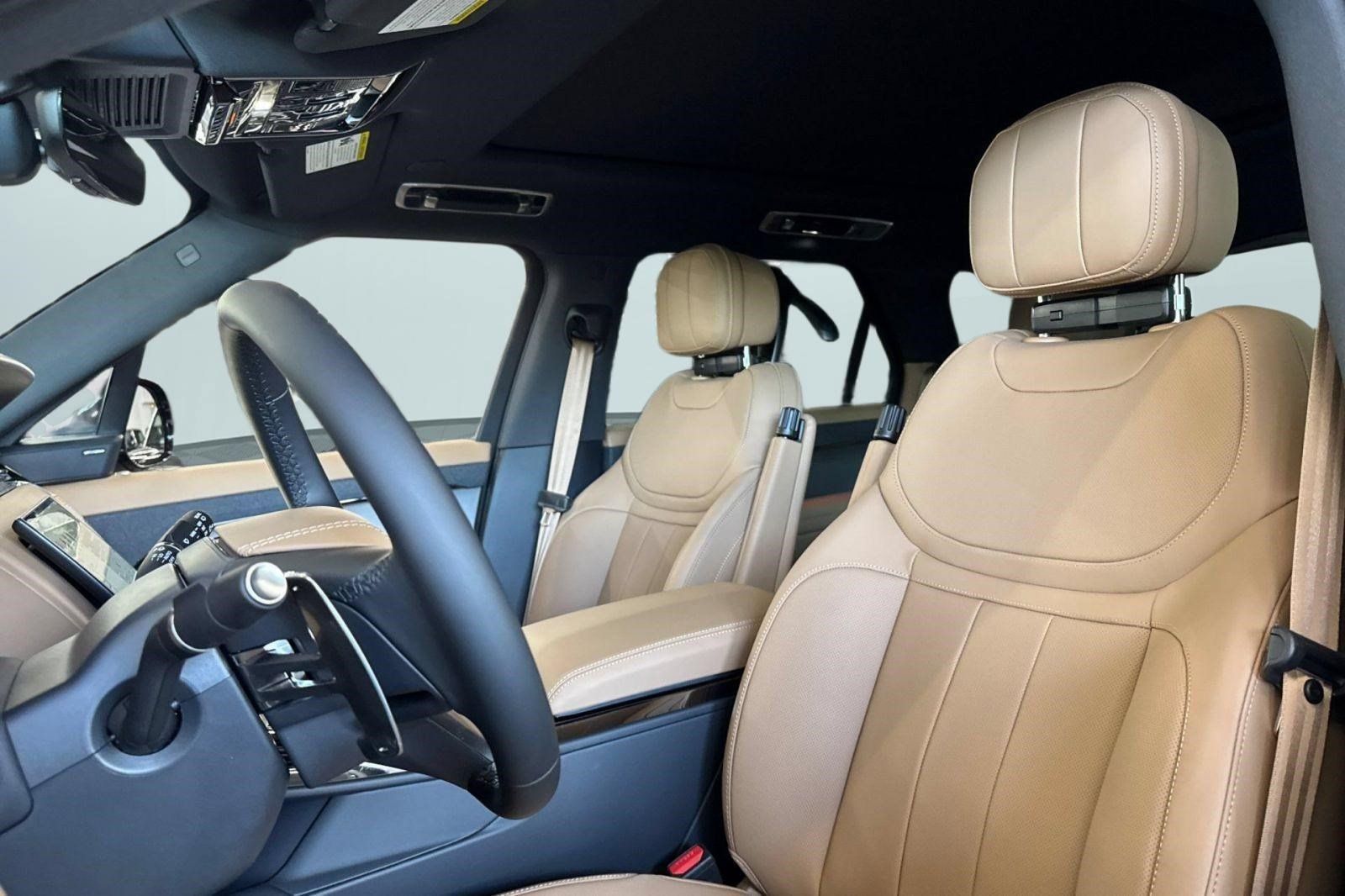 New 2026 Land Rover Range Rover Sport SE AWD/4WD image 26