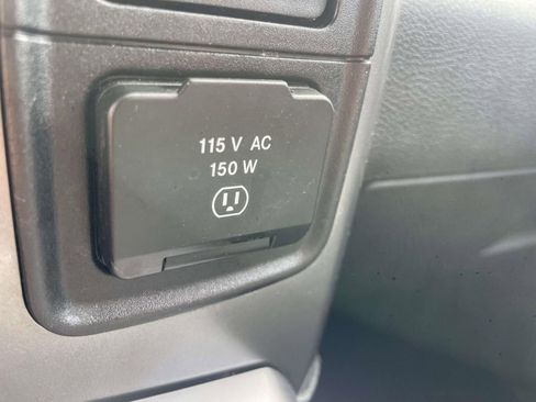 Used 2023 RAM 1500 Classic SLT w/ Trailer & Traction Group AWD/4WD image 24