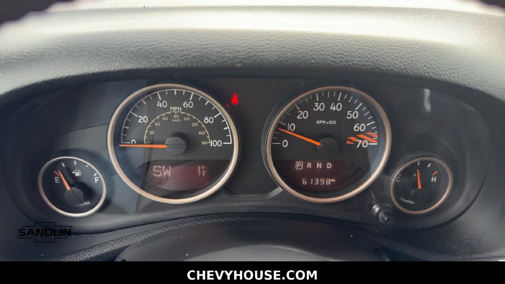 Used 2016 Jeep Wrangler Unlimited Sahara AWD/4WD image 17