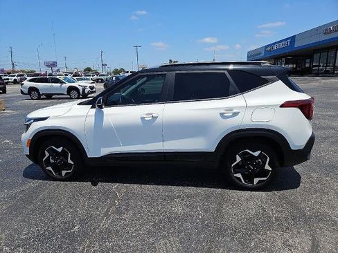 Used 2025 Kia Seltos S FWD image 3