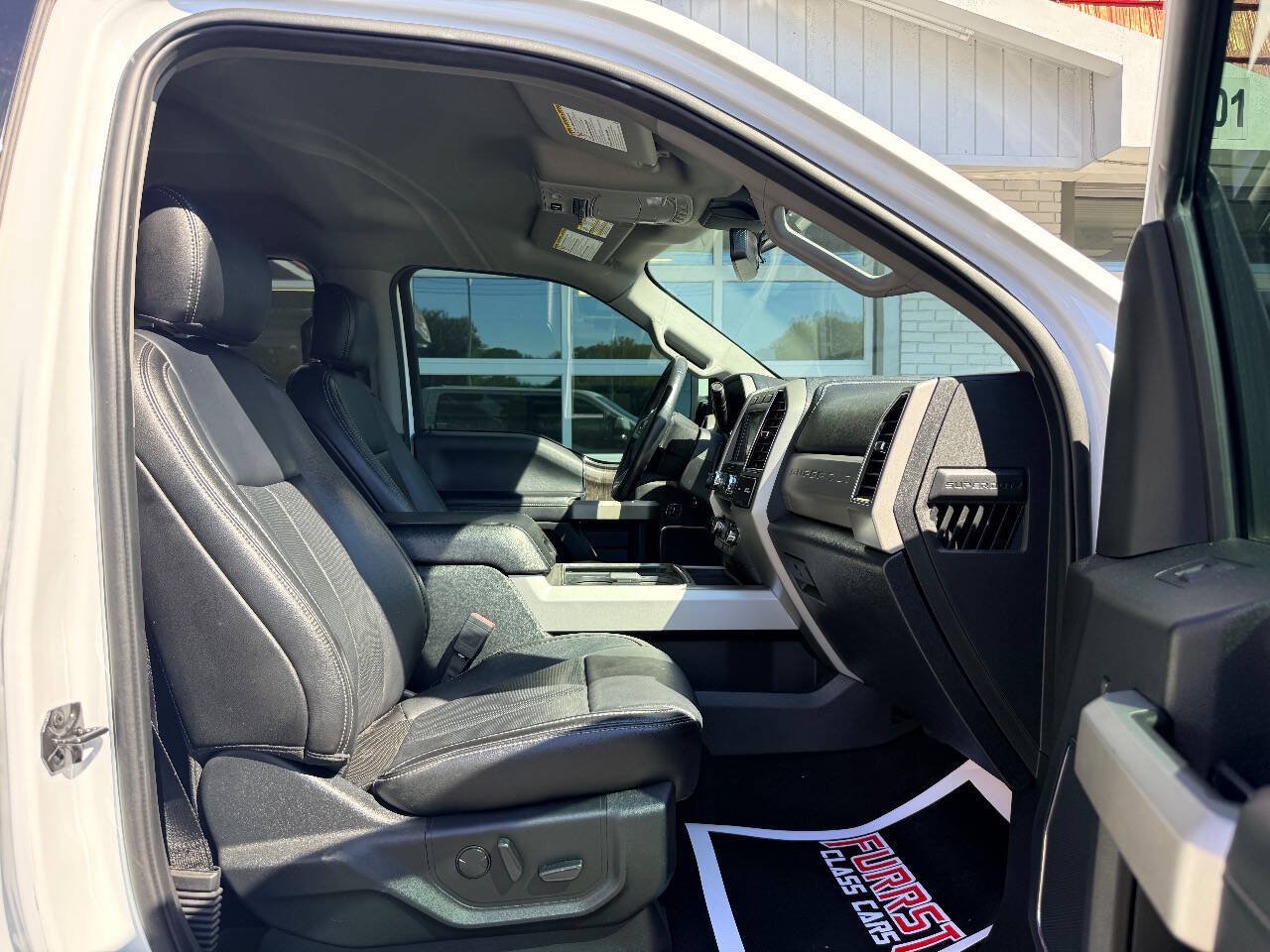 Used 2020 Ford F250 Lariat w/ Lariat Ultimate Package AWD/4WD image 42