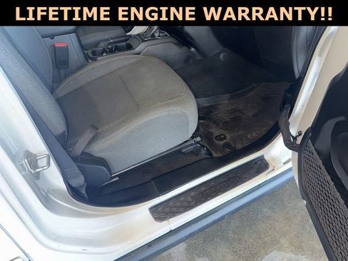 Used 2024 Jeep Gladiator Sport AWD/4WD image 37