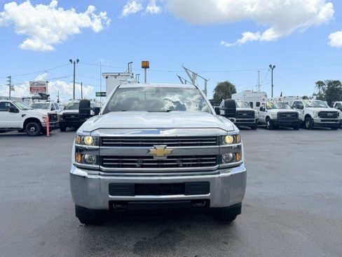 Used 2016 Chevrolet Silverado 2500 W/T RWD image 2