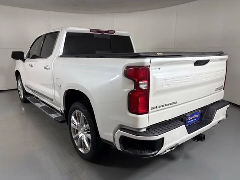 Used 2024 Chevrolet Silverado 1500 High Country w/ High Country Premium Package image 7