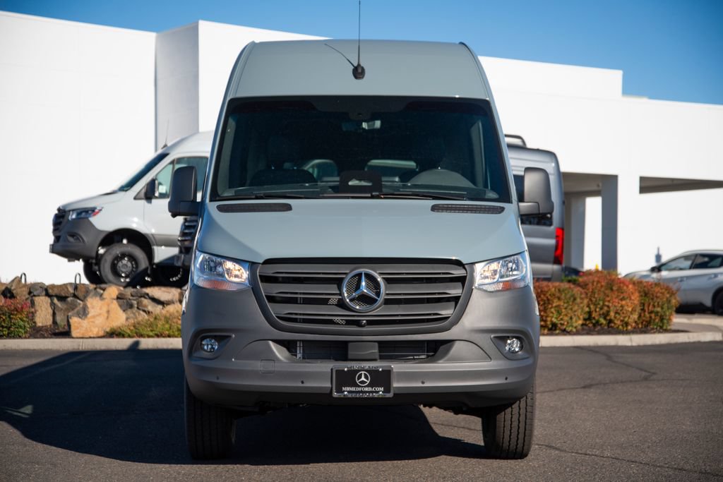 New 2026 Mercedes-Benz Sprinter 2500 image 2