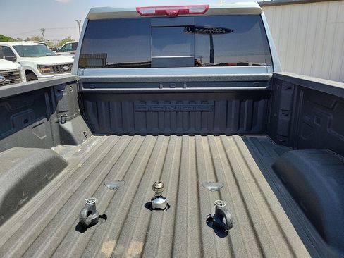 Used 2024 GMC Sierra 2500 Denali Ultimate w/ Max Trailering Package AWD/4WD image 15