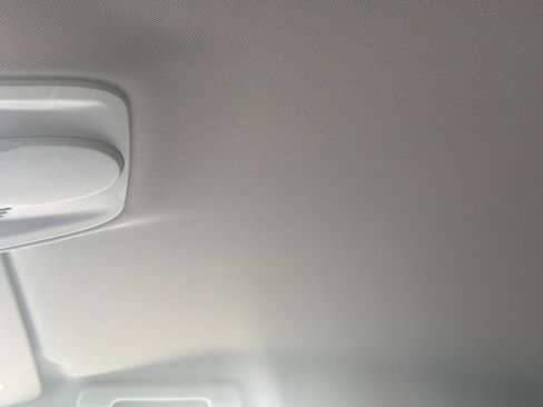 Used 2017 Chevrolet Equinox LT w/ Convenience Package FWD image 16