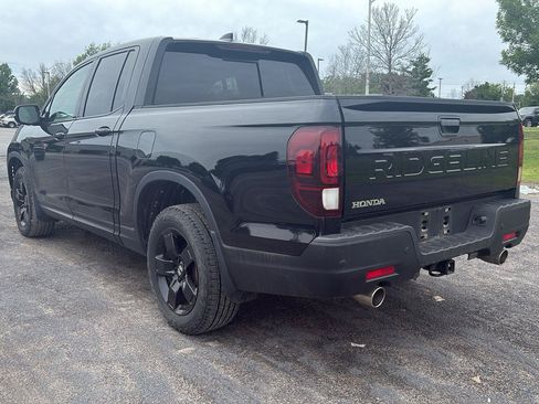 Used 2024 Honda Ridgeline Black Edition image 4